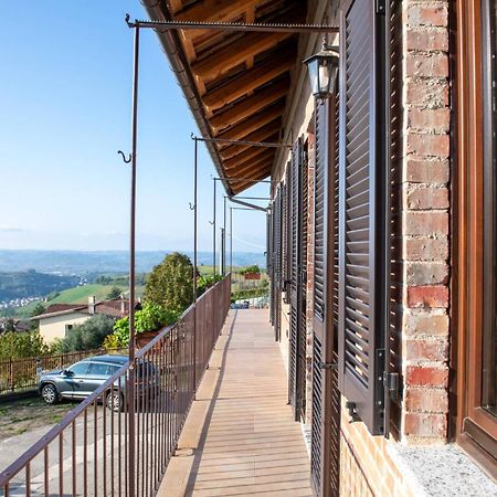 Casa Rubbo - Appartamento In Collina 'Monviso' Alba  Exterior photo